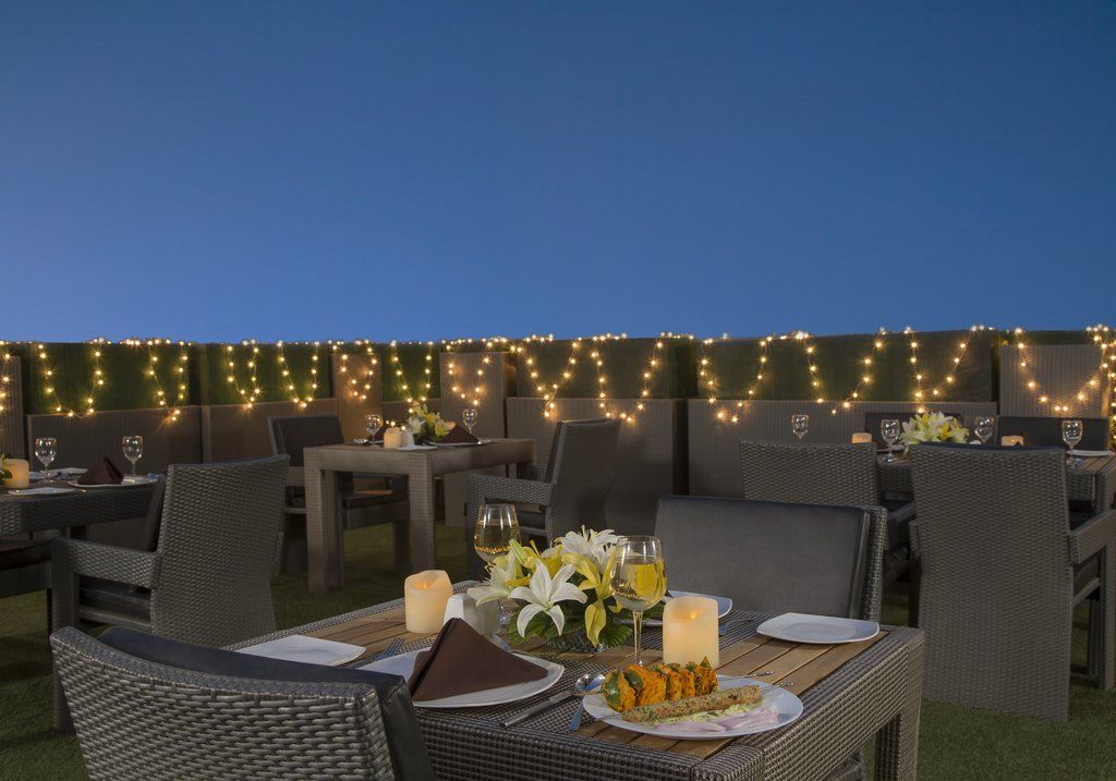 Country Inn Amhedabad Dış mekan fotoğraf
